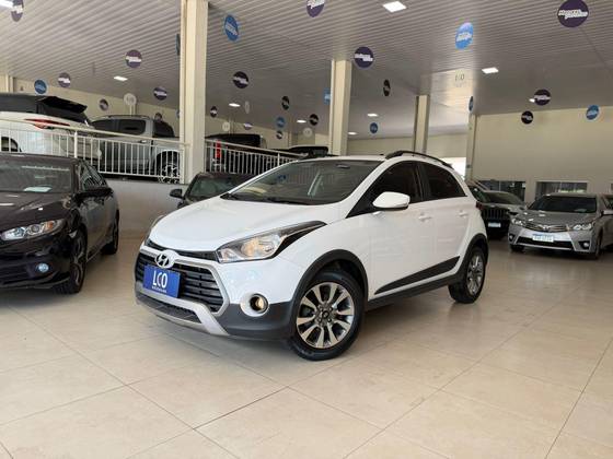 HYUNDAI HB20X 1.6 16V STYLE FLEX 4P MANUAL